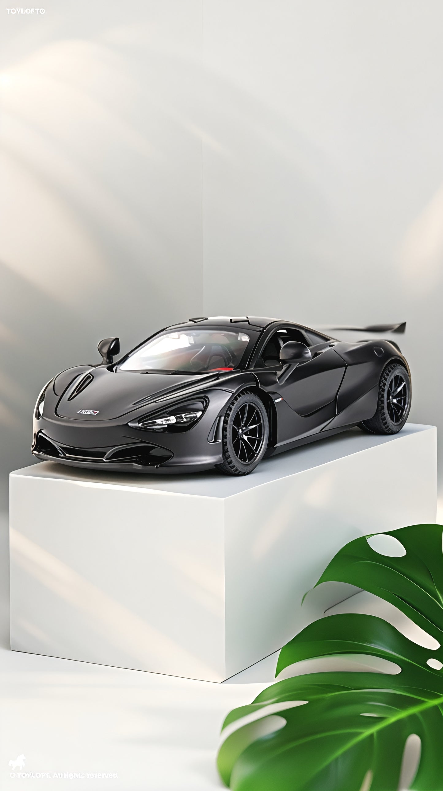 McLaren 720S Metal Model Diecast Car 1:32 Scale Black LMI15391.