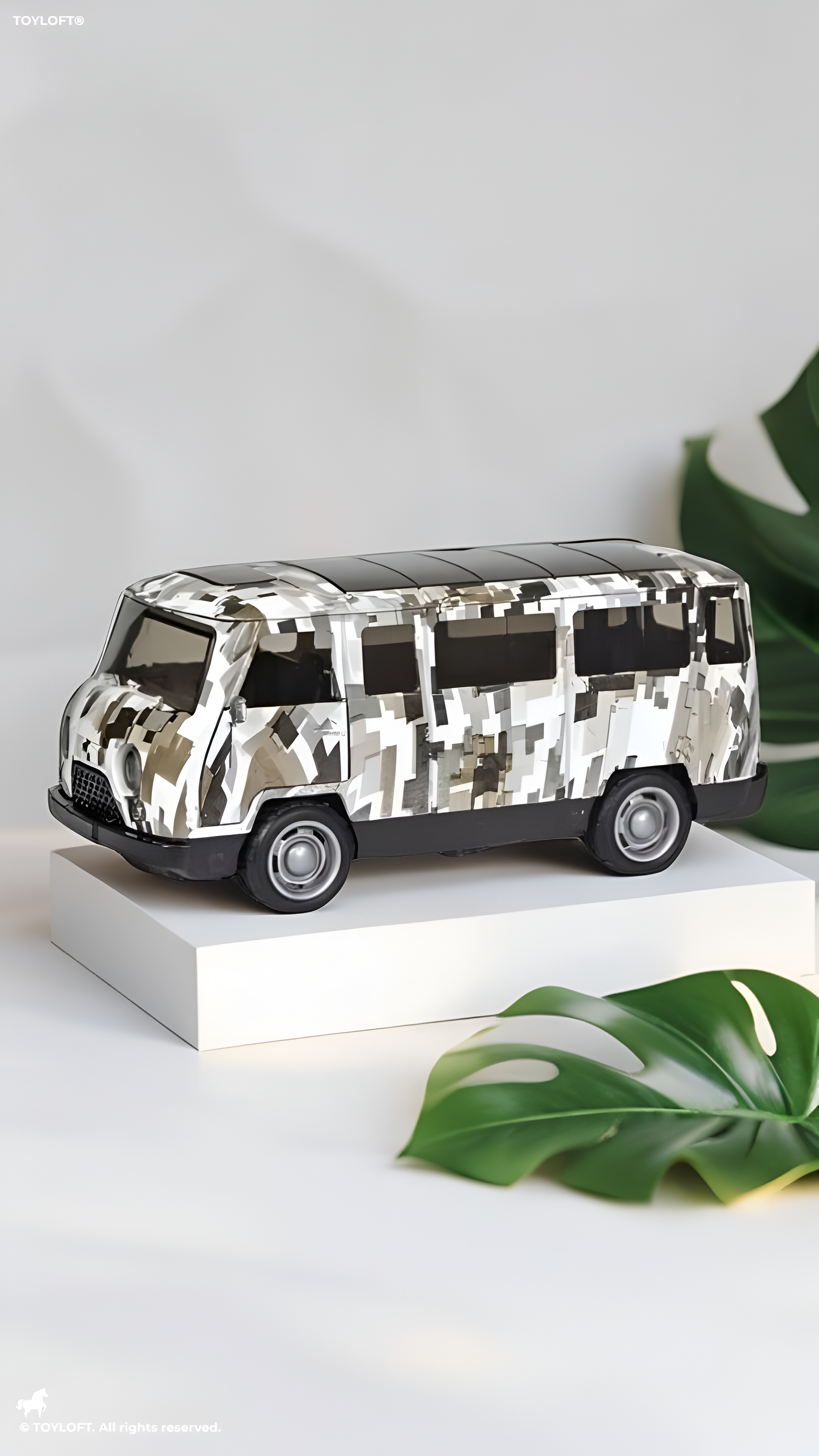 White - Military Print Minibus Die Cast Toy - Scale 1:36 Pull Back Action, Opening Doors, Durable Toy Model for Kids LMI15105.