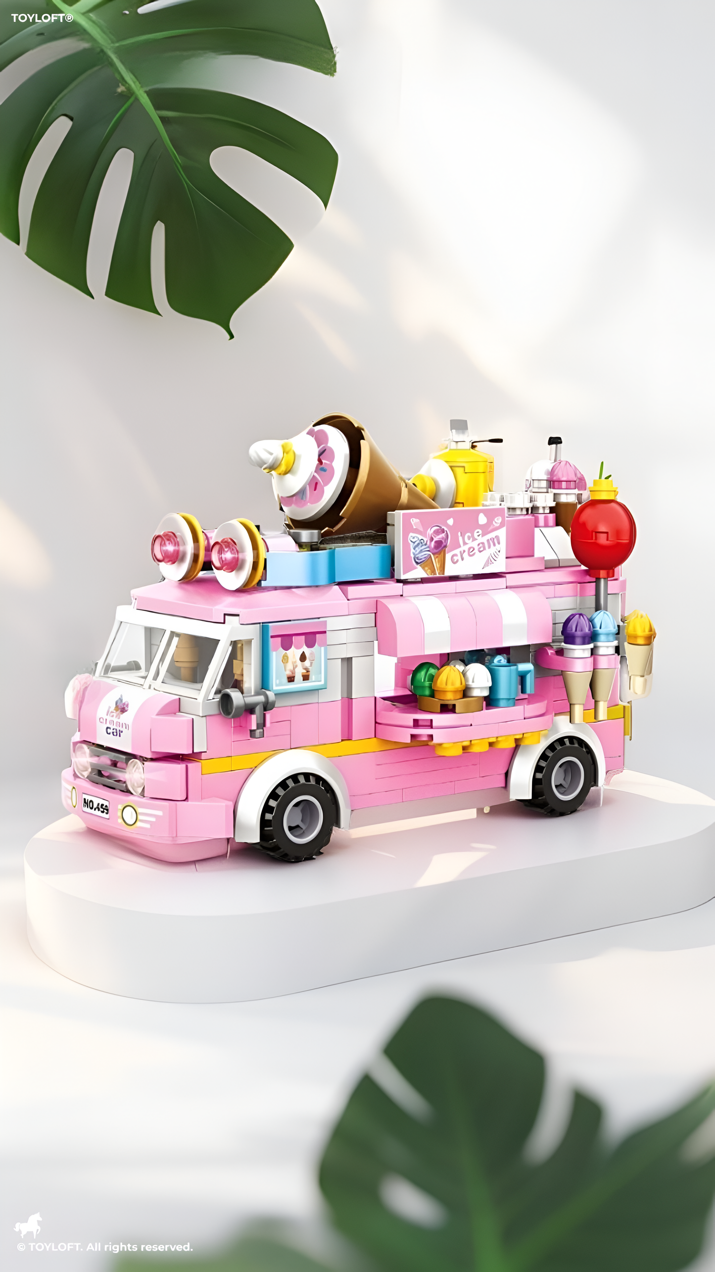 Pink Ice Cream Truck Building Blocks Set – 623+ Piece 3-in-1 City Food Van Construction Toy for Girls, Creative Educational Pretend Play Gift for Kids Ages 6+ MD2531