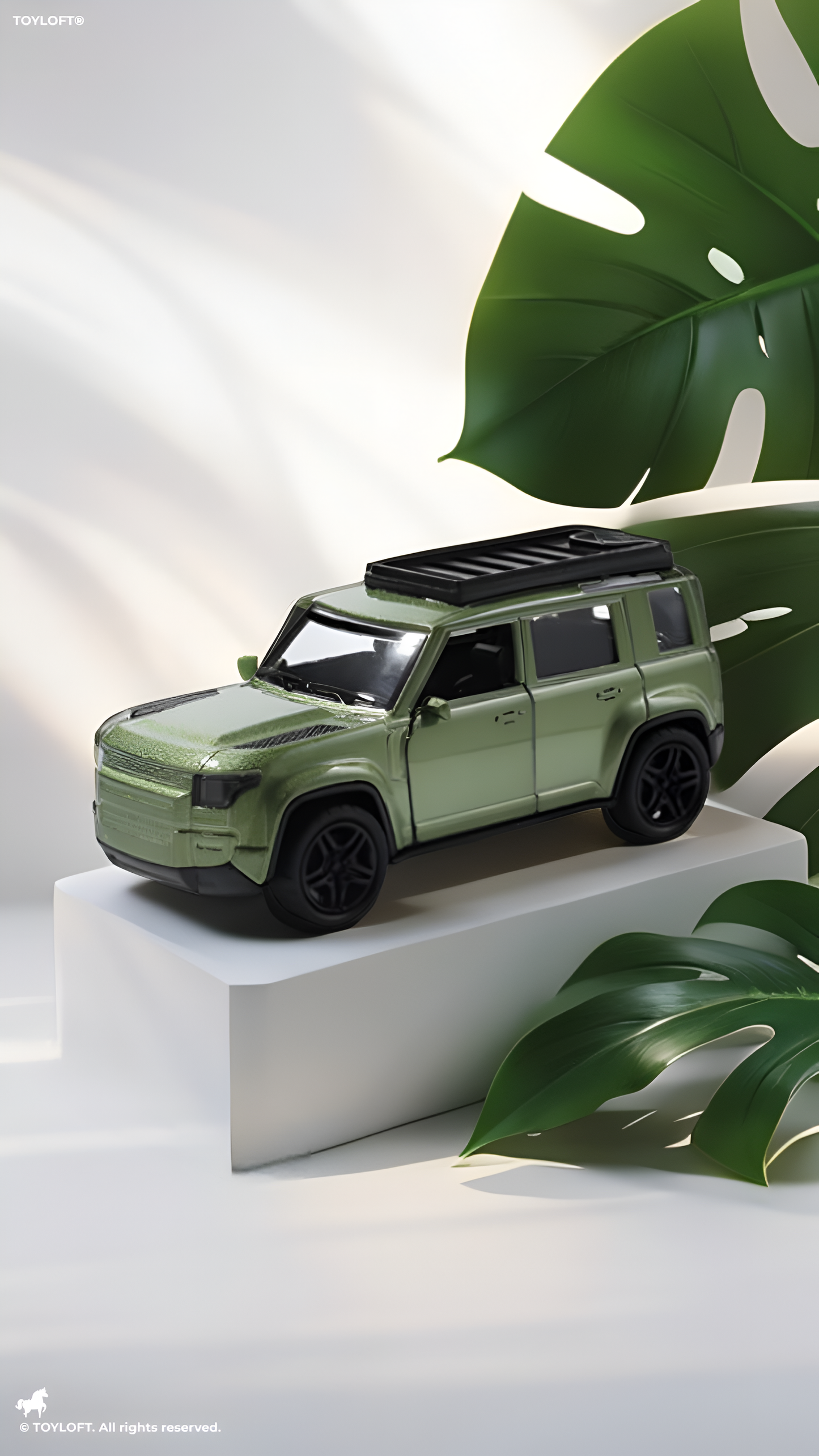 Defender Diecast Car - 1:36 Scale Model - Green | Premium Collectible - TV6894