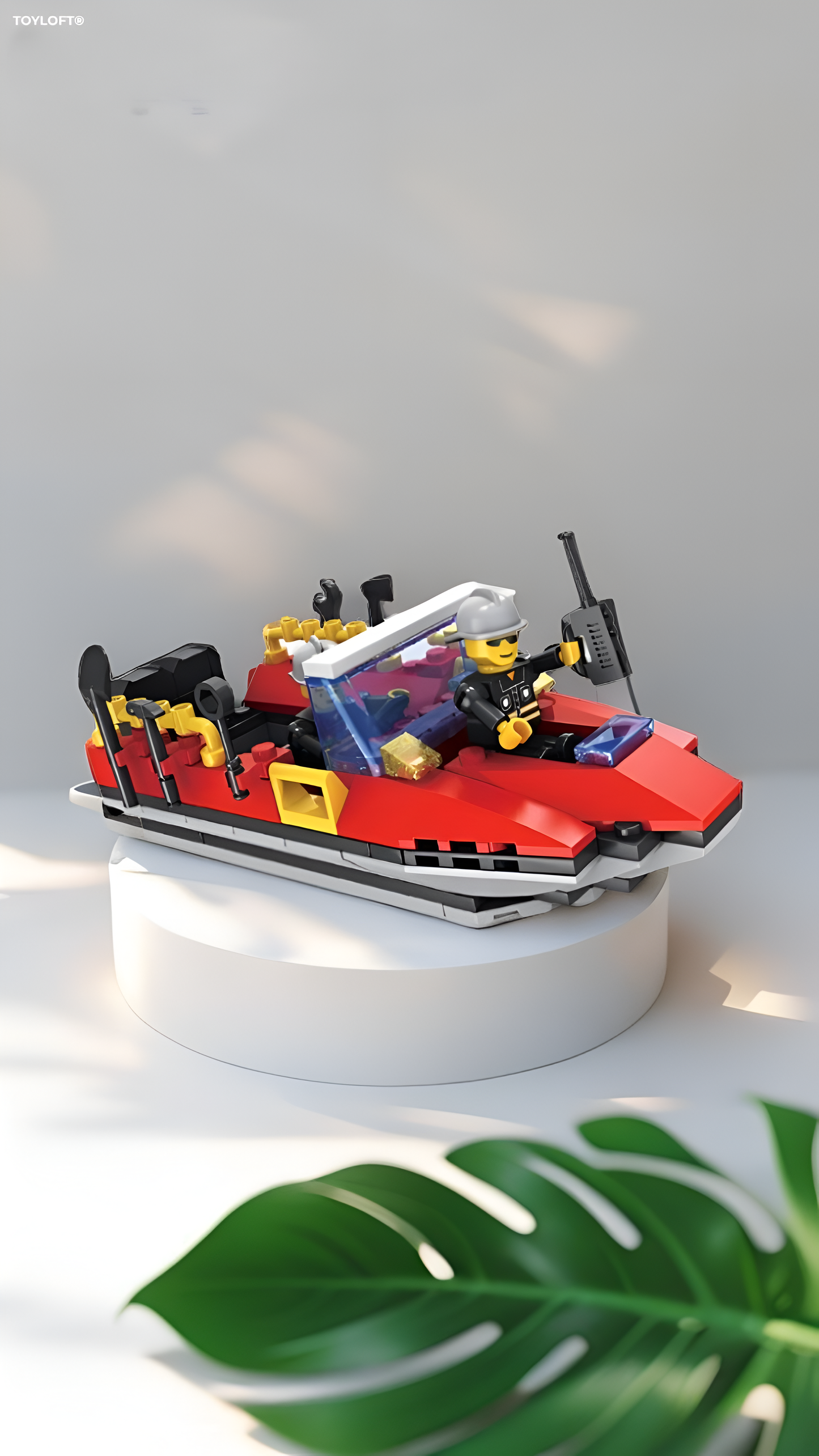 City Rescue Speed Boat Building Block Set – 118 PCS Police Watercraft Toy with 2 Minifigures for Kids TV5011