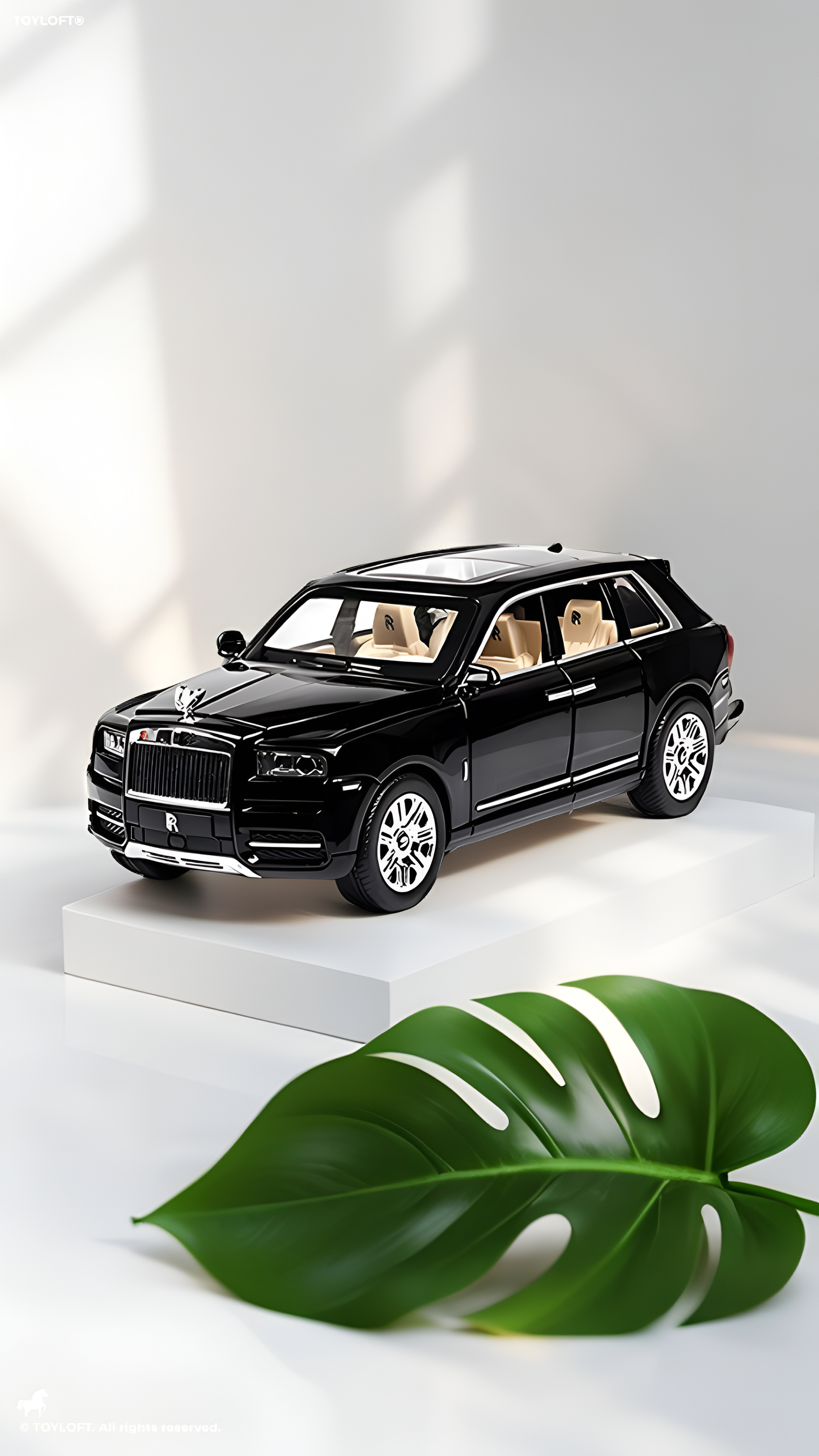 1:24 Scale Rolls-Royce Cullinan Die-Cast Model Car - Luxury SUV with Sound & Light - Free Car Inside - LMI13863