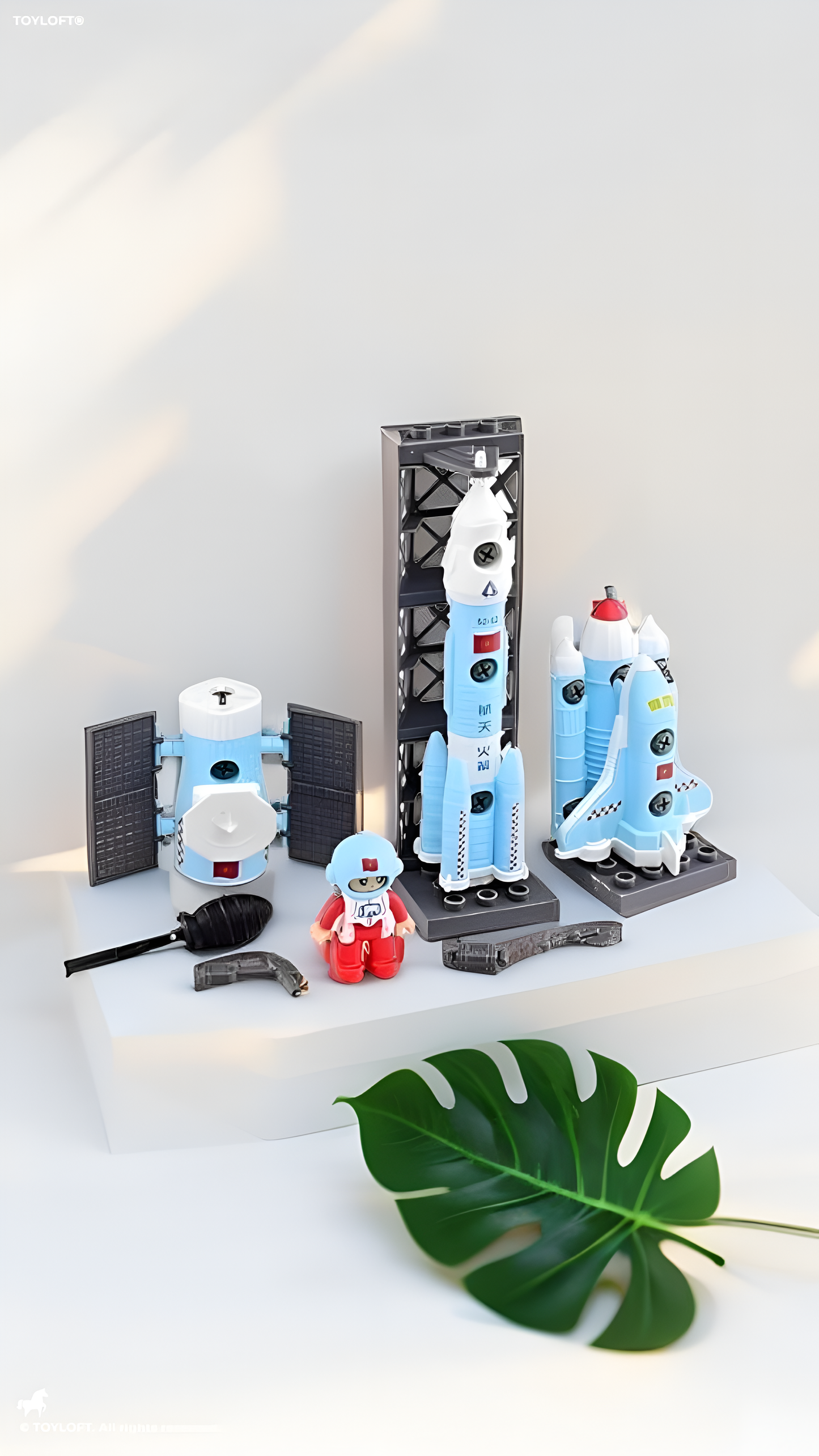 4-in-1 Space Exploration Take-Apart Toy Set for Kids – DIY Rocket, Space Shuttle & Satellite Building Kit with Astronaut Figure, Tools & STEM Learning Play MD1497