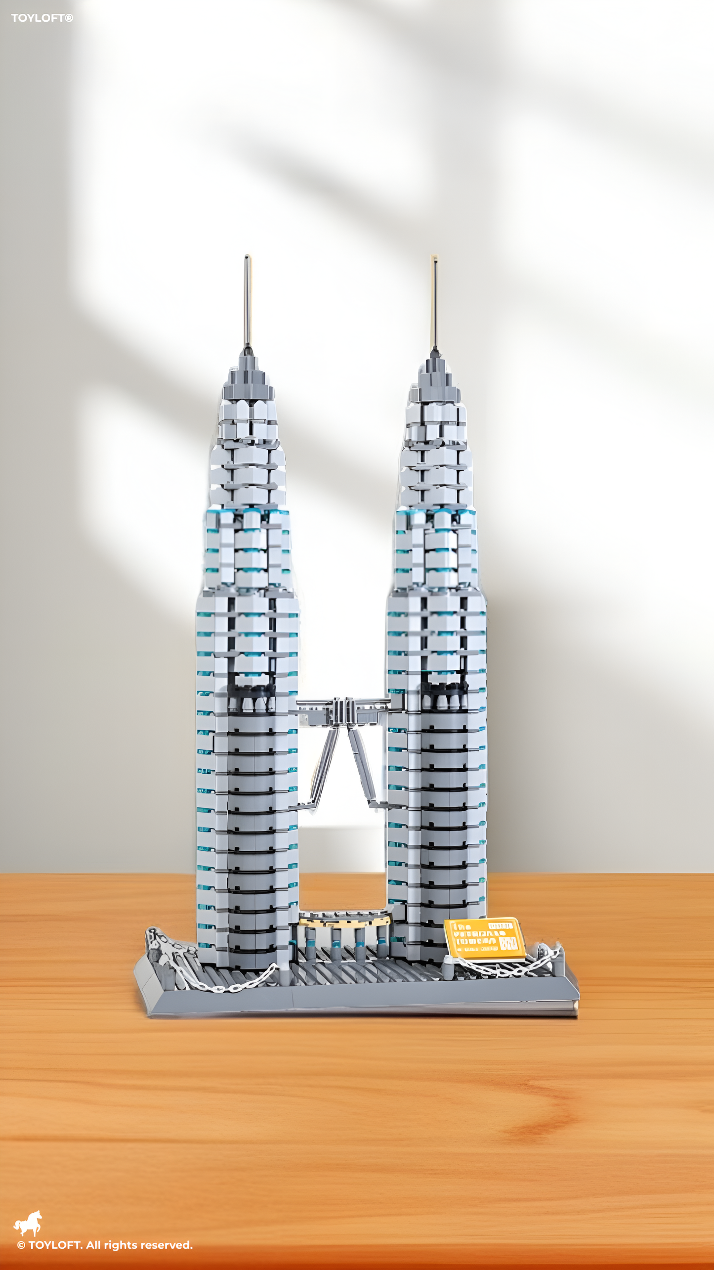 Petronas Twin Towers Architecture Building Block Set (1181 Pieces) – Kuala Lumpur Landmark 3D Model Kit for Adults & Kids, Detailed DIY Skyline Display Construction Toy MD2534