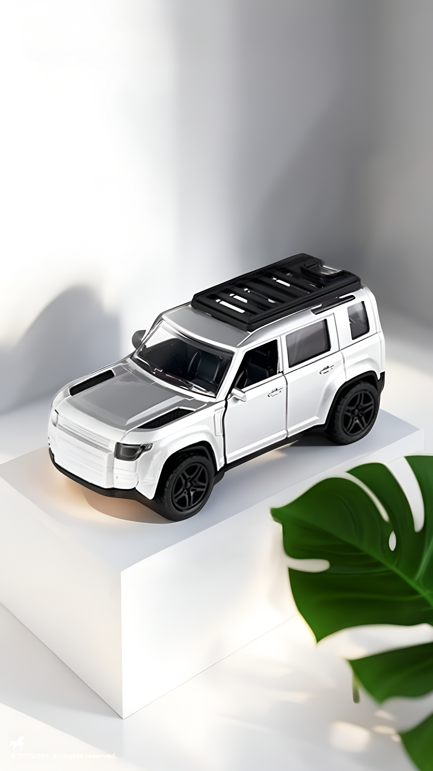 Defender Diecast Car - 1:36 Scale Model - | Premium Collectible - TV6894