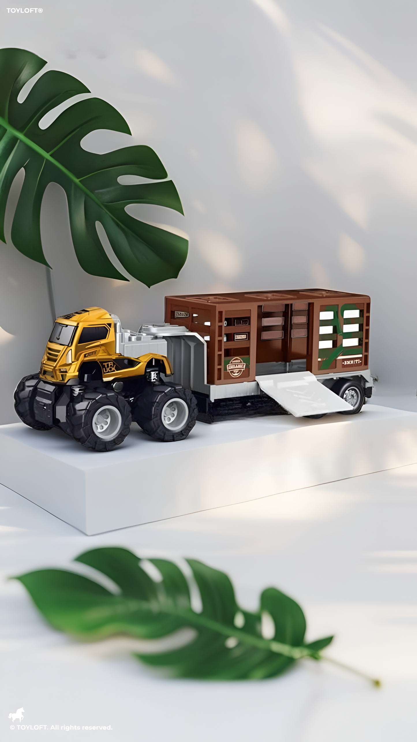 Animal Transport Truck  –  Pull Back Action, Realistic Farm Vehicle Toy for Kids NX12539.