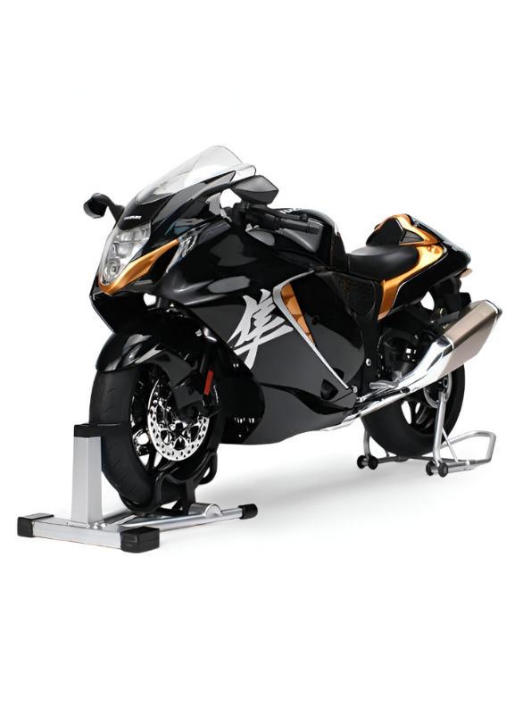 Suzuki Hayabusa GSX 1/6 Diecast Bike – Spray Feather, Collector’s Stand & Key Replica TV5904.