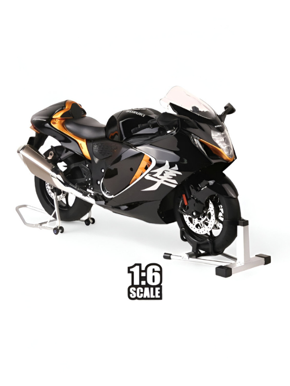 Suzuki Hayabusa GSX 1/6 Diecast Bike – Spray Feather, Collector’s Stand & Key Replica TV5904.
