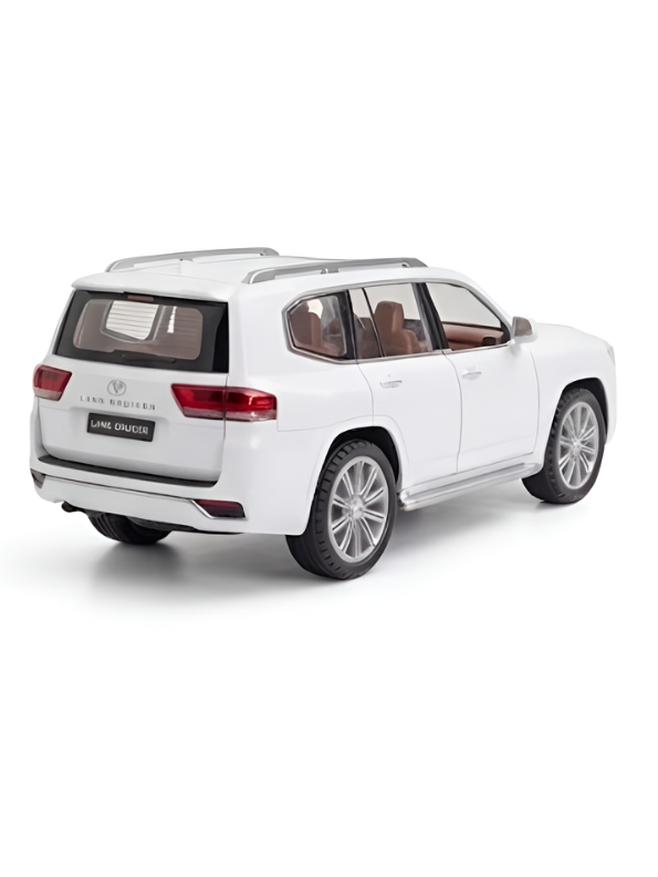 Toyota Land Cruiser 1:18 Scale Diecast Alloy Model Car White TV4742.