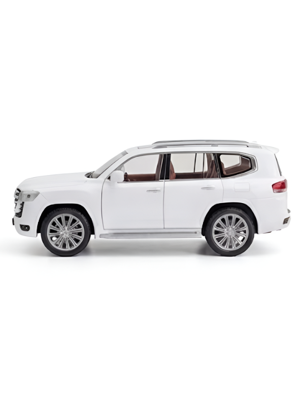 Toyota Land Cruiser 1:18 Scale Diecast Alloy Model Car White TV4742.
