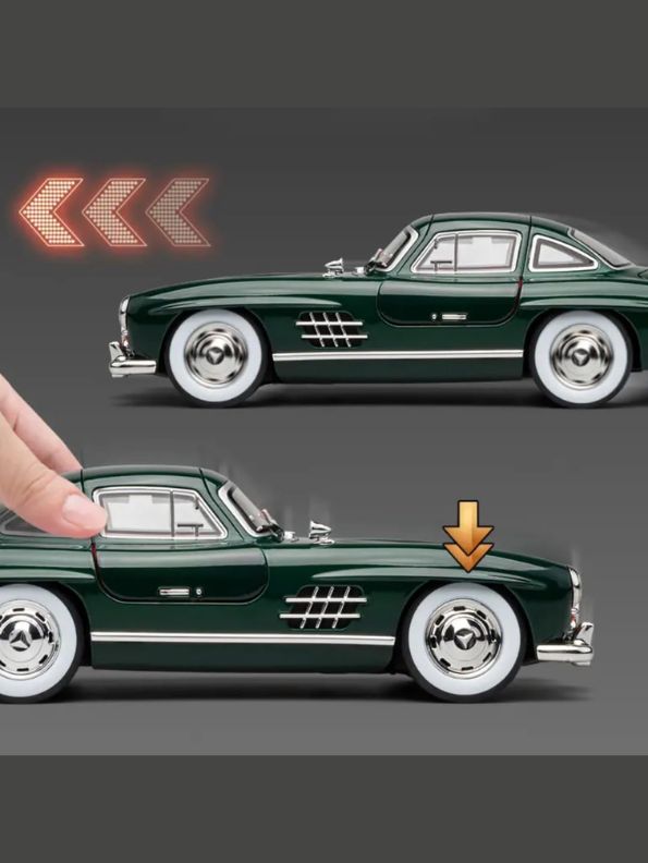 Mercedes Benz 300 SL Gullwing Model Diecast Car Scale 1:24 - Emerald Green - Acrylic Transparent Box