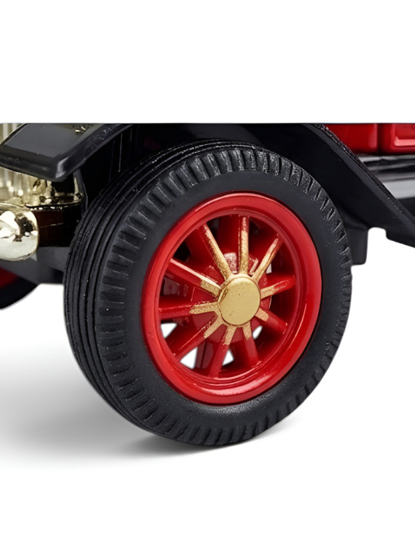 Vintage Diecast Classic Fire Engine Toy Van 1:36 Scale MD370.