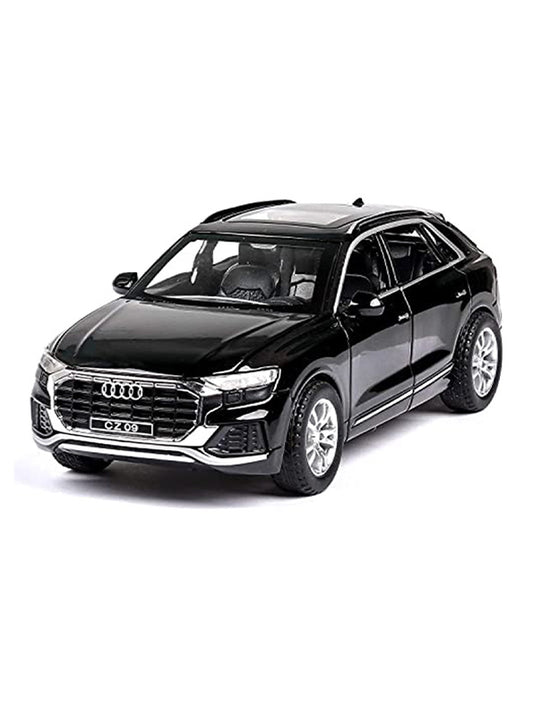 Audi Q8 Metal Road Racing Car Openable Doors Diecast Car - Medium Size