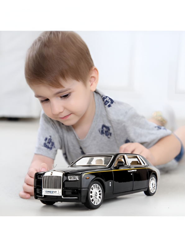 Black Rolls-Royce Phantom Diecast Model Car 1:18 Scale | Luxury Sedan Toy with Lights & Sound LMI15603