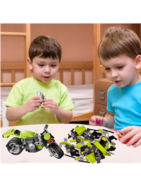 3-in-1 Highway Cruiser Motorcycle Building Block Set - 129 PCS ARCHITECT Chopper LEGO Set - Vehicle Model Toy for Ages 8+ TV867