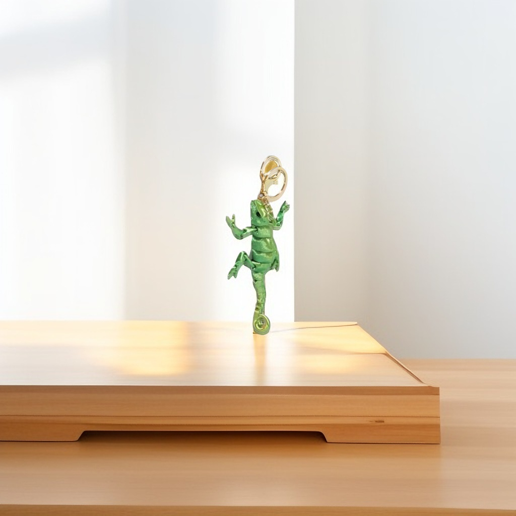 Green - Beaded Chameleon Keychain | Handmade Y2K Retro Lizard Keyring & Bag Charm NOVGBT-50424