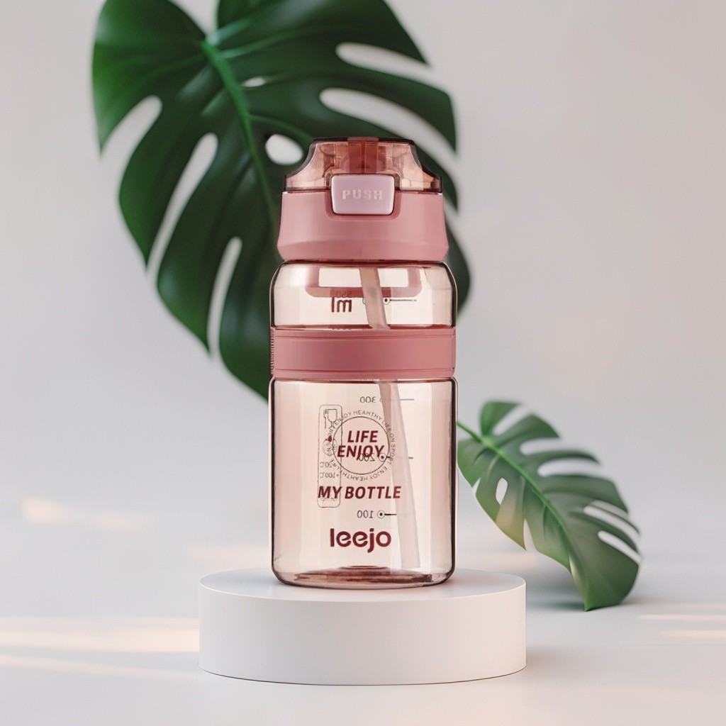 Pink - SipMate – Leak-Proof Water Bottle with Straw and Flip-Top Lid – Convenient 550ml Hydration Bottle NOV594.